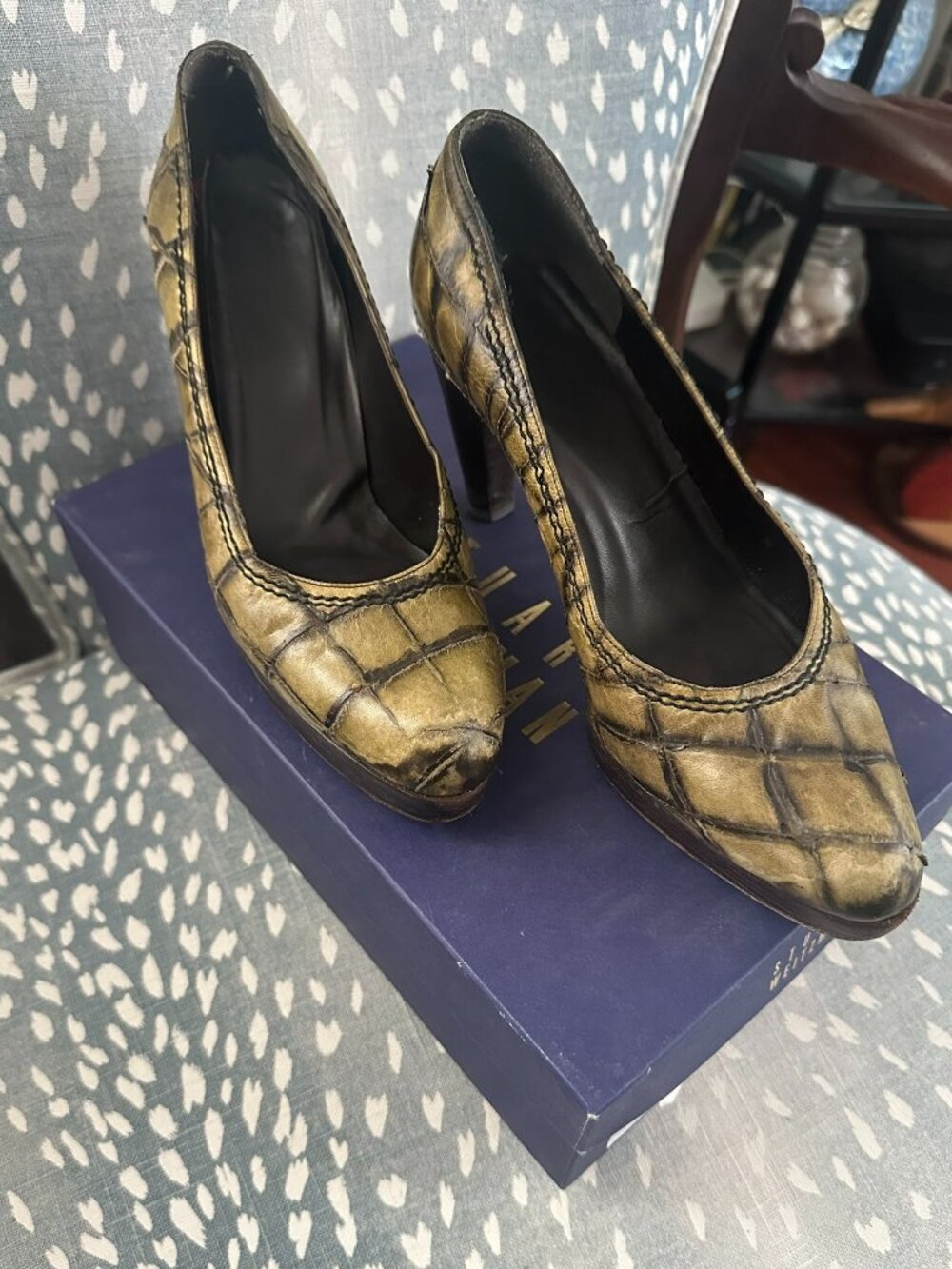 Stuart Weitzman Heels – Size 6 – Excellent Condition
